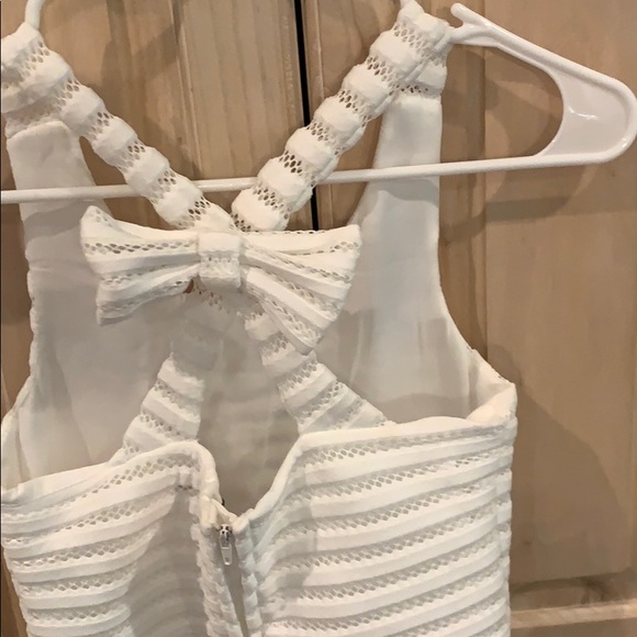 Outgrown - Picture 2 of 8